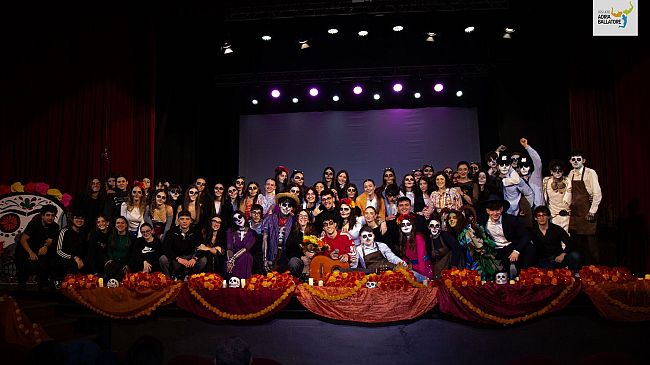 Mazara, gran successo per il musical “Coco” degli studenti del Liceo “Adria-Ballatore”