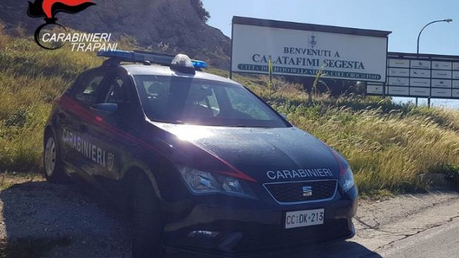 violenta-aggressione-alle-terme-libere-di-segesta-i-carabinieri-arrestano-un-32enne