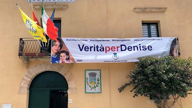 San Vito Lo Capo, affisso lo striscione 