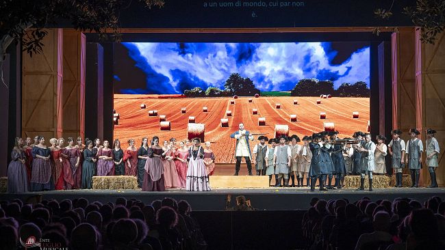Trapani, successo per “L’elisir d’amore” al Luglio Musicale: applausi e teatro gremito