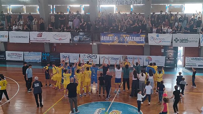 futsal-mazara-sugli-scudi-4-1-in-casa-contro-leur-calcio-a-5-cronaca-tabellino-risultati-e-classifica