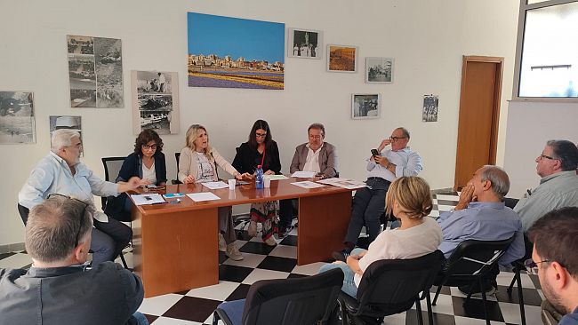 Precarietà e salute mentale: il fronte aperto dei giornalisti freelance