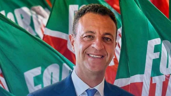 nino-minardo-commissario-di-forza-italia-in-sicilia-stop-al-congresso-tra-tensioni-interne