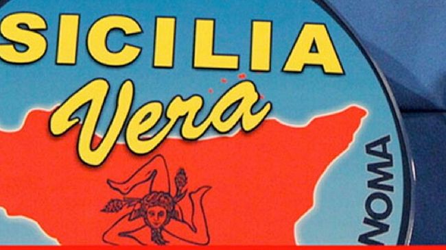 Cateno De Luca approda in Consiglio Comunale, nasce Sicilia Vera