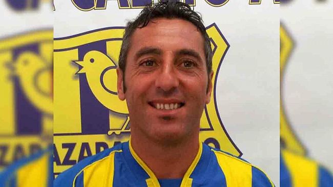 Il bomber mazarese Ciccio Erbini firma con il Campobello Calcio