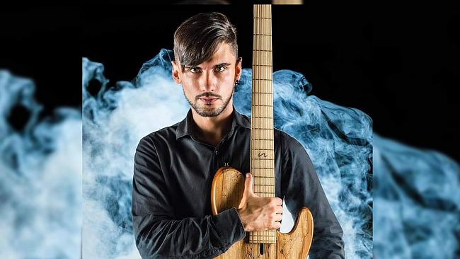 Il mazarese Leo De Santi miglior bassista dell’anno. Il plauso del sindaco Salvatore Quinci