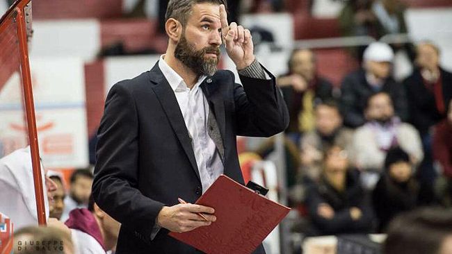 Daniele Parente riconfermato alla guida della pallacanestro Trapani