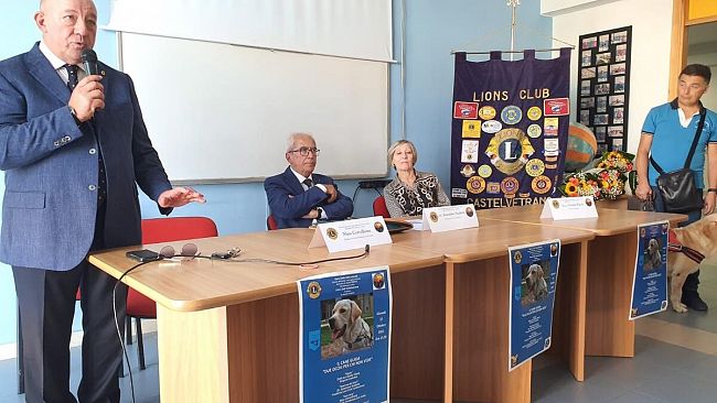 Lions Club, service cane guida”: due occhi (e quattro zampe!) per chi non vede