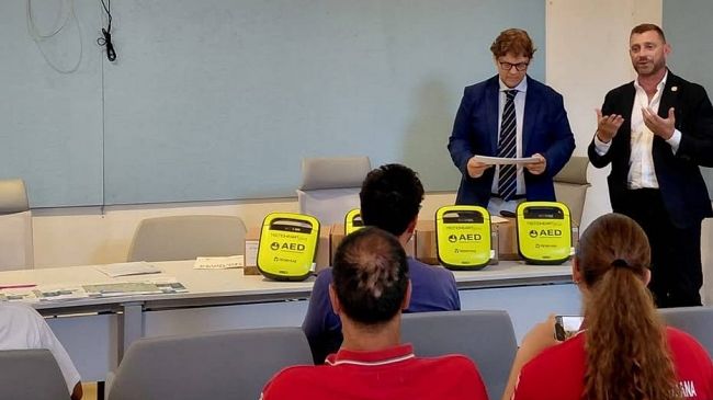 Mazara, quattro nuovi DAE grazie al progetto “Cuore Nostro”. Partner il locale Comitato della CRI 