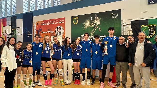 al-liceo-fardella-ximenes-di-trapani-il-3-trofeo-triennio-volley-pasqua-2026