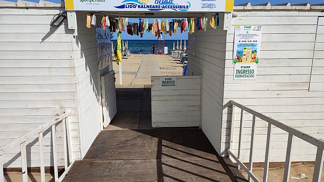 Erice. Riparte l’attività del Lido Smile, lo stabilimento balneare senza barriere 