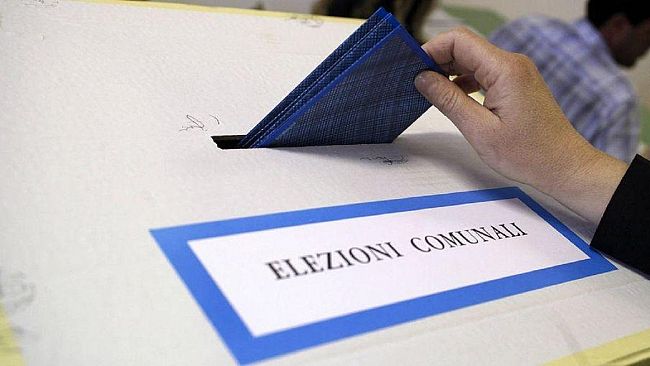 Turno di Ballottaggio affluenza alle urne ore 12.00