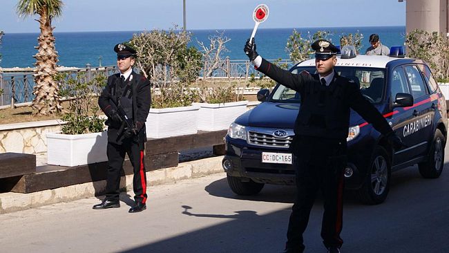 Trapani: 18enne arrestato dai Carabinieri per spaccio