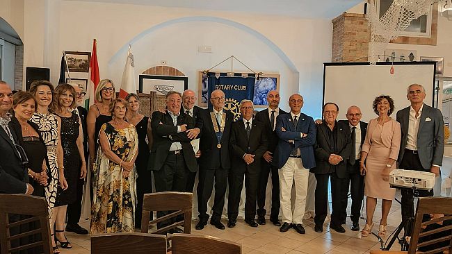 Mazara, passaggio di campana al Rotary Club: il professor Calogero Giorgi nuovamente presidente