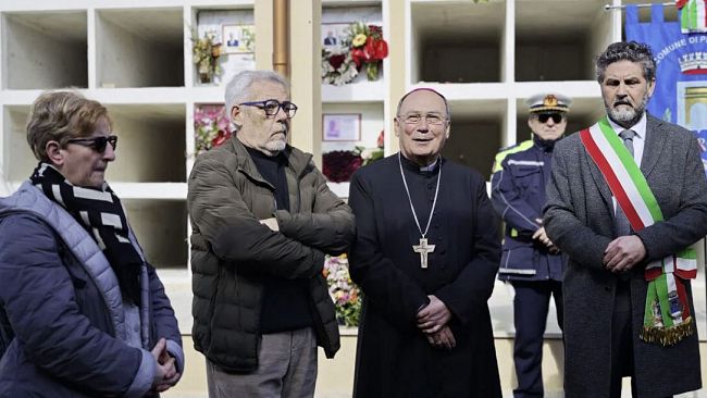 petrosino-da-lultimo-saluto-al-migrante-ritrovato-a-torrazza