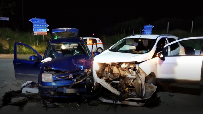 Grave incidente sulla SS 115 tra Campobello e Mazara, tre feriti