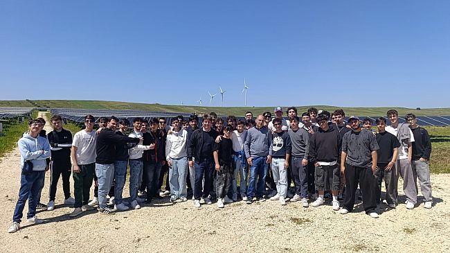 itet-garibaldi-gli-studenti-a-lezione-di-energie-rinnovabili-con-la-societa-a2a