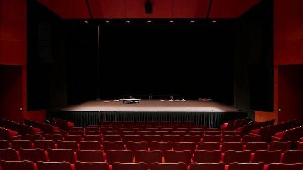 ​Agrigento, sul palco il detective più famoso della tv: in scena “Analisi di un omicidio”