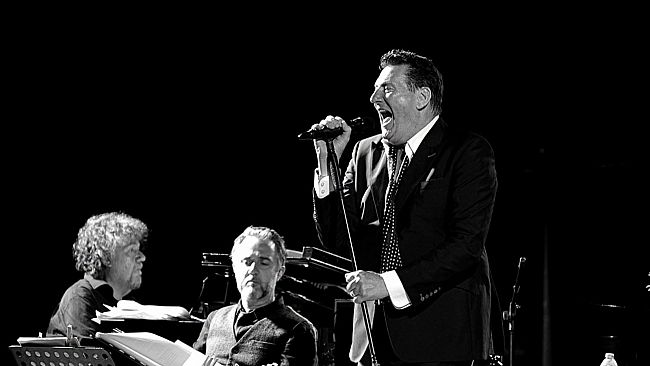 Tony Hadley conquista la scena al Parco Archeologico di Selinunte