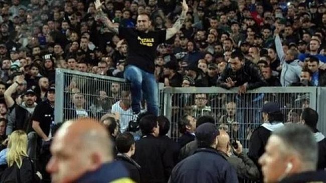 Aveva un tirapugni nascosto negli slip, emesso un Daspo per uno spettatore della gara Folgore-Marsala